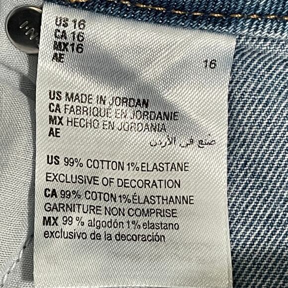 INC Women's Denim Jean Bermuda  Mid Rise Shorts Distressed Lt Indigo Size 16 $65 - Picture 6 of 7